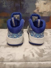 Size 4 (GS) – Nike Team Hustle D9 Mid Digital Pixel