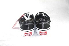 VANS CLASSIC AUTHENTIC CANVAS BLACK/WHITE CASUAL SHOE LITTLE KIDS SNEAKER