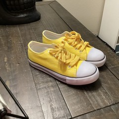 Epic Step Kids Yellow Sneakers. Worn Once! Size 2