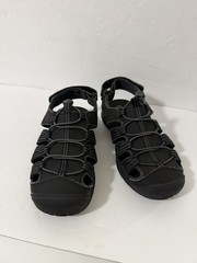 DBX Youth Caged Sandals Size 3 Black Water Shoes Adjustable Strap Outdoor Sport
