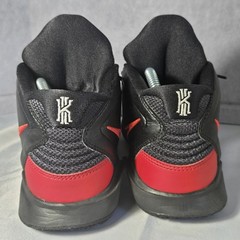 Nike Kyrie Infinity Athletic Running Basketball Shoes Red Black Kids Youth 7Y