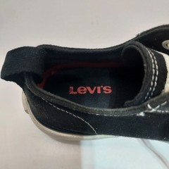 Levis Black Canvas Red Tab Rubber Sole Lace Up Athletic Sneakers Kids Sz 12
