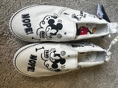 Disney Zara Mickey Mouse Shoes – Kids size 30/31 EU size 12/13US size Canvas 