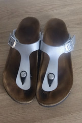 Birkenstock Silver Gizeh Kids Sandals Cork Footbed Size 34