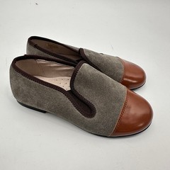 HOO SHOES STUDIOS Spain Collection Kids Toddler Leather Two Tone Loafers // 11