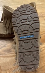 Manitobah Mukluks Kids Size C11 Brown Suede Leather Fringe Boots New
