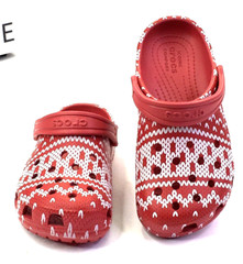 Crocs Classic Clogs Child Size 13 Red Fair Isle Print Mules Holiday Sweater