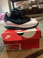 Nike Lebron VII Size 4Y Red Carpet 2019 Grade School Youth Sizes CT3794 100