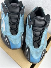 Size 5.5 – Adidas Yeezy Boost 700 MNVN Blue Tint W/Box