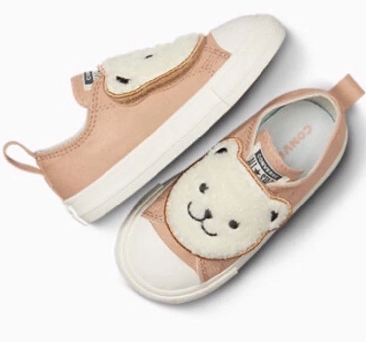 CONVERSE Chuck Taylor All Star Toddler Sherpa Bear Shoes Size 10 NIB