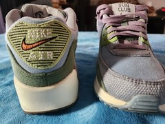 Nike Air Max 90 SE Next Nature Wolf Grey, Blue, Green, Purple. Size 6 young 8 W