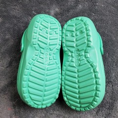 Crocs Classic Faux Fur Lined Clogs Kids 11 Green Slip On Shoes 203506
