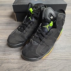 2021 Air Jordan 6 Retro Electric Green Sneakers Size 7Y 384665-003