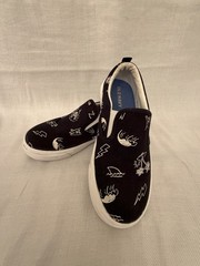 Old Navy Kids Slip-On Graphic Canvas Shoes Black White Size 13 Unisex Casual