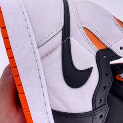 Air Jordan (GS) 1 Retro High OG „ELECTRO ORANGE“ 2021 – Size 6Y – 575441 180 (..