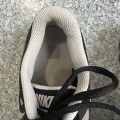 Nike Training Youth Size 5.5 Black White Unisex Sneakers Shoes