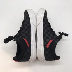 Vans Seldan Checkerboard Black/Red Skate Shoes Youth 1 Lace Up Low Top Sneakers