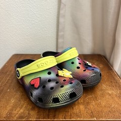 Crocs Classic Clogs Primary Rainbow Tie Dye Kids Clogs Size Childrens 7 Pokémon
