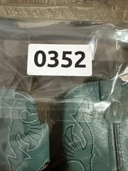 Children’s Masterson Boot Co Size 7.5 Leather Upper Cowboy Unisex Blue Brown
