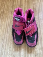 Nike Air Diamond Turf Size 6Y