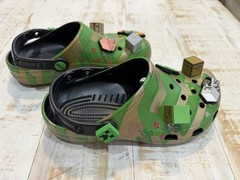Crocs Classic Minecraft Green Camo Unisex Kids Shoes Size M4 W6 Creeper Clog