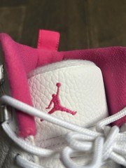 Jordan 12 Dynamic Pink Size 7.5Y