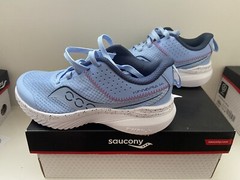 Saucony Big Kids Kinvara 14 LTT Sneaker Shoes Light Blue Sz 13M NIB