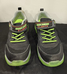 SKECHERS S-Lights LED Light Up Low Top Sneaker Black/Gray/Green Kids US 3