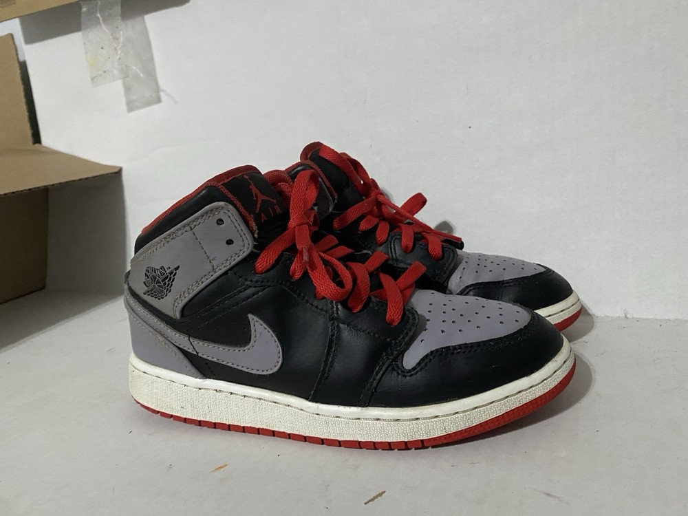 4Y Nike Air Jordan 1 Mid Bred Shadow DQ8423-006 Black Gray Red