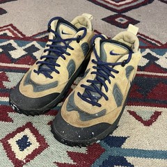 Vintage Nike ACG Trail Hiking Shoes Youth 5.5 Model 648014