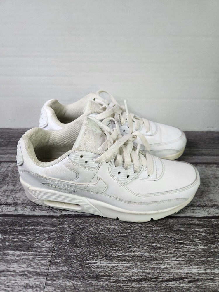 Size 4.5 (GS) – Nike Air Max 90 Low White – CD6864-100