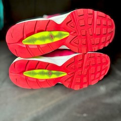 Nike Air Max 95 GS ‚Rush Pink Volt‘ Anthracite/Wolf Grey (905348-029)
