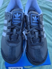 Adidas Samoa Black and White Sneakers Size 3 US / 35 EU