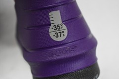 Bogs Boots Kids Size 8 Purple Neo-Classic Kitty Cat Print Insulated Snow