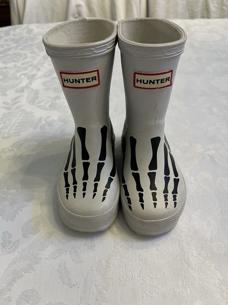 Kids Hunter Rain Boots white Skeleton Spooky Camp Halloween Unisex Size 6/7