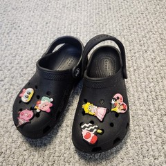 Black Crocs Classic Clogs with Nintendo Character Jibbitz Charms Size 11 Toddler