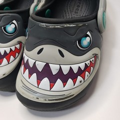 Crocs Classic Clog Kids Fun Lab Black Shark Light up Size C 7 Slip On Sandal