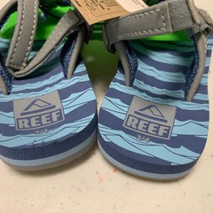 Reef Little Ahi Ocean Flip Flops Blue Gray Sandals with strap Size 3/4 New