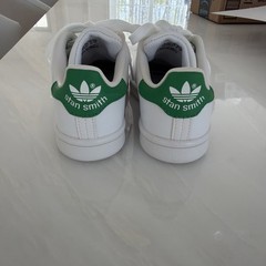 NEW Adidas Stan Smith Kids Size 11 White Green Sneakers