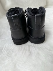 NEW UGG Neumel II Boot Black Leather Big Kids US3/UK2/EU35 (1136847K)