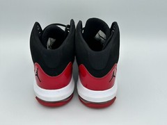 GS Nike Air Jordan Max Aura | Size 6.5Y | AQ9214-006 | **Pre-Owned**