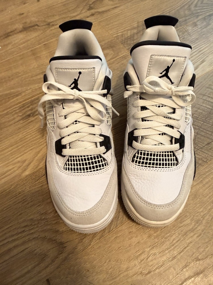 Size 6.5 (GS) – Jordan 4 Retro Mid Military Black