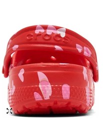 Crocs Classic Valentines Day Clogs Cherry Red Size J5 Youth NWT