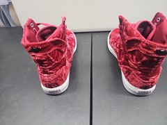 SUPRA Skytop Dark Ruby Velvet / White 58062-643-M Kids Size 6. 5 US