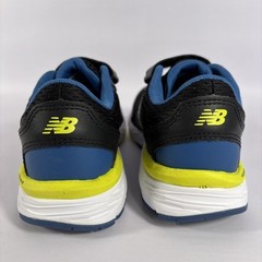 New Balance Bungee Boy’s Size 3 Medium Running Shoes Lace Up Slip On NEW