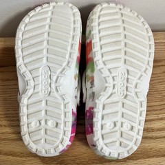 Crocs Kids Classic Lined Clog Tie Dye Fur Lined Shoes J 1 Casual Comfort Unisex