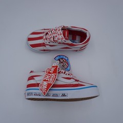 Vans x Wheres Waldo Old Skool International Stripes Shoe Little Kid 10.5 K New