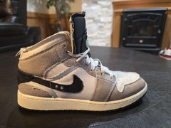 Size 7 Y- Jordan 1 SE Craft Mid Inside Out – Cement Grey
