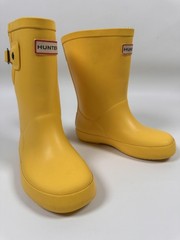 Hunter Little Original First Classic Kid’s Rain Boots, Yellow Size 8 Waterproof