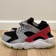 Nike Huarache Run Low Triple Black Grey Red Green Size 4.5 Y